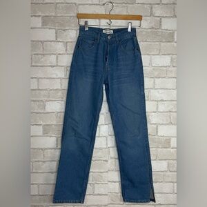 Reformation Cynthia High Relaxed Jean Size 23